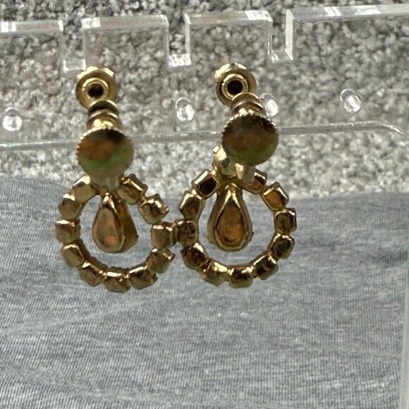 Vintage Gold-Tone Screw Back Clip-On Earrings Clear Rhinestones Teardrop Accent - Picture 16 of 16